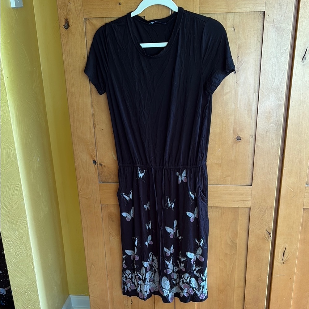 Blue Midi Sundress with V-neck and Short Sleeves